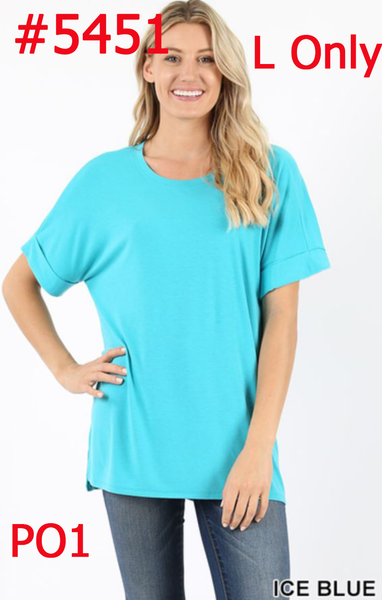 5451 1/4S Rolled R Neck HiLo Side Slit TOP in ICE BLUE