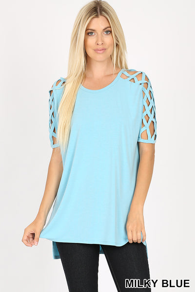 4521 1/4S Criss Cross Shoulder HiLo Hem TOP in MILKY BLUE