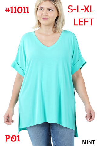 11011 1/4S Rolled V Neck HiLo Side Slit TOP in MINT