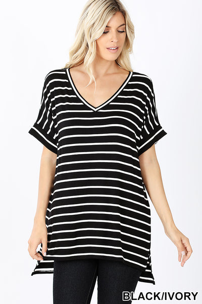 11241 1/4S Striped Rolled V Neck HiLo TOP in BLACK JV-D7C