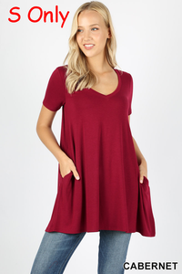 4731 1/4S V Neck Flared TOP w/ Pockets in CABERNET