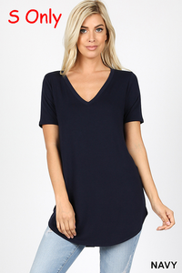 4769 1/4S V Neck Round Hem TOP in NAVY