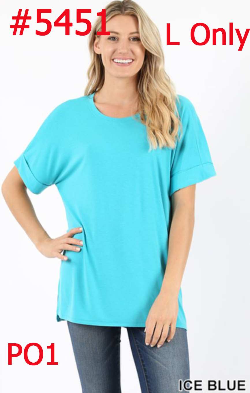 5451 1/4S Rolled R Neck HiLo Side Slit TOP in ICE BLUE