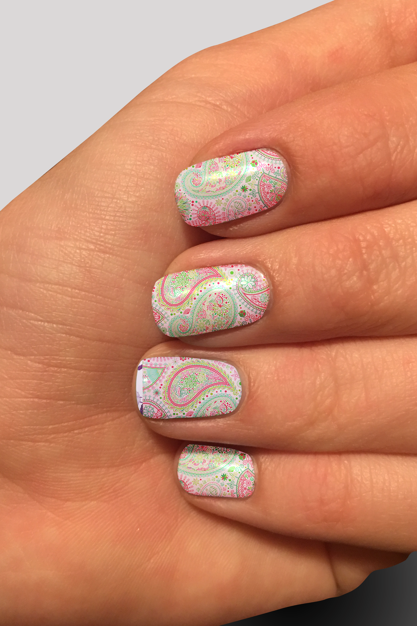 8363n Debbie's Strawberry Paisley CUSTOM PRINT NAIL STRIPS JV-Z99