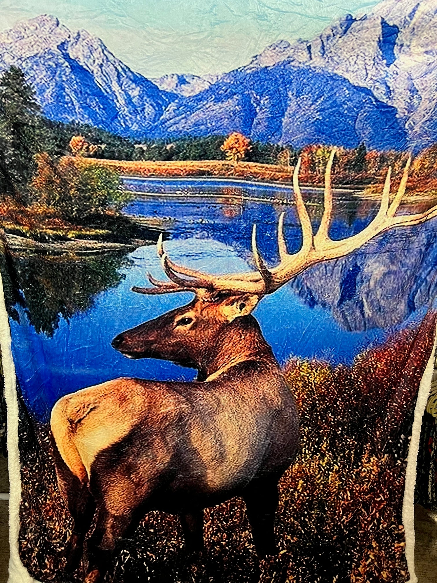 70007 Elk Lake Sherpa Blanket JV-123