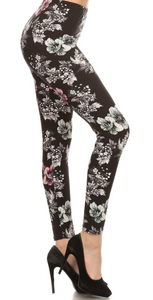 2078 Field of Floral LEGGINGS or CAPRIS