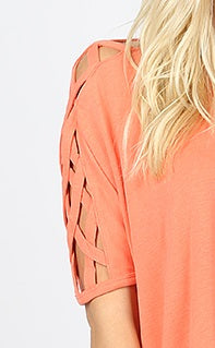4566 1/4S Criss Cross Shoulder HiLo Hem TOP in DEEP CORAL