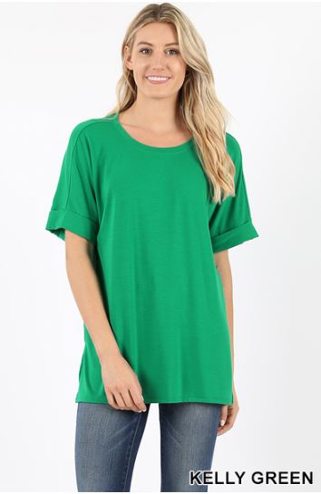 5458 1/4S Rolled R Neck HiLo Side Slit TOP in KELLY GREEN