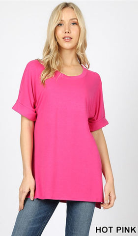 4676 1/4S Rolled R Neck HiLo Side Slit TOP in HOT PINK