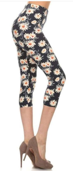 849 Lots of Daisies LEGGINGS & CAPRI