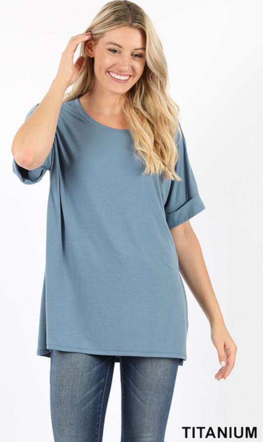 4677 1/4S Rolled R Neck HiLo Side Slit TOP in TITANIUM